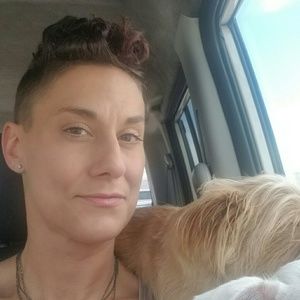 Meet your Posher, Sequan